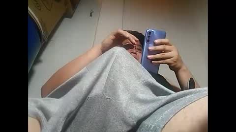 Snapshot of elimposstor chatting on March 10, 2025, 3:52 pm elimposstor online show from March 10, 2025, 3:52 pm