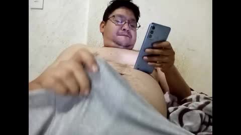 Snapshot of elimposstor chatting on November 21, 2025, 1:32 pm elimposstor online show from November 21, 2025, 1:32 pm