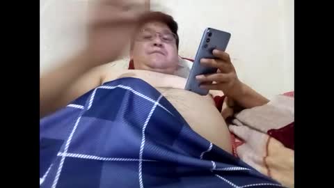 Snapshot of elimposstor chatting on November 25, 2025, 6:35 am elimposstor online show from November 25, 2025, 6:35 am