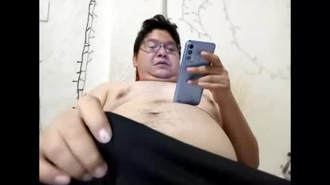 Snapshot of elimposstor chatting on December 19, 2025, 12:23 pm elimposstor online show from December 19, 2025, 12:23 pm