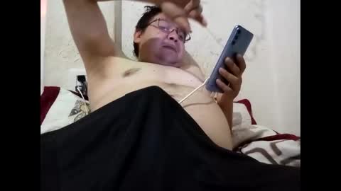 Snapshot of elimposstor chatting on December 20, 2025, 7:10 pm elimposstor online show from December 20, 2025, 7:10 pm