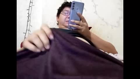 Snapshot of elimposstor chatting on January 11, 2026, 8:03 pm elimposstor online show from January 11, 2026, 8:03 pm