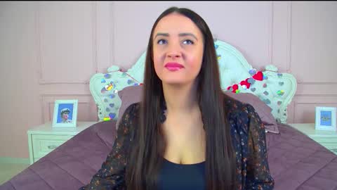 ElinaBellucci online show from February 16, 2026, 4:30 am