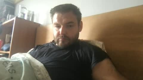 Snapshot of eliot26 chatting on July 18, 2026, 11:25 am e26 online show from July 18, 2026, 11:25 am