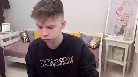 eliotmars online show from April 13, 2026, 11:05 am