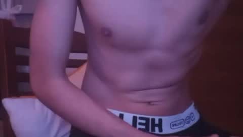 Snapshot of eliotta321 chatting on March 3, 2025, 9:59 pm eliotta321 online show from March 3, 2025, 9:59 pm