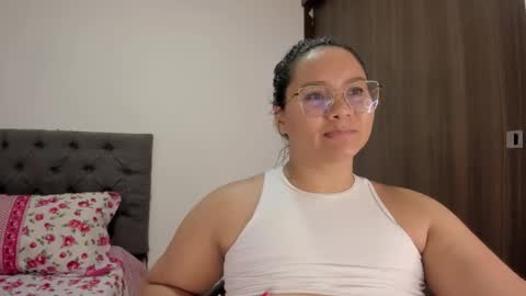      online show from October 2, 2025, 9:22 pm