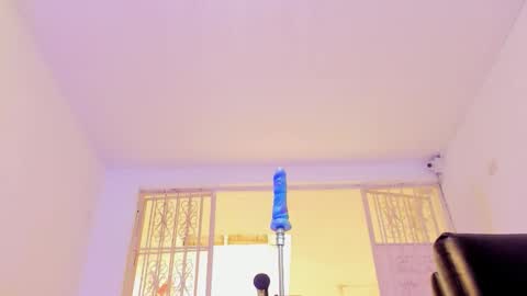 Snapshot of elisabethmassey chatting on October 4, 2025, 5:00 pm Liss online show from October 4, 2025, 5:00 pm