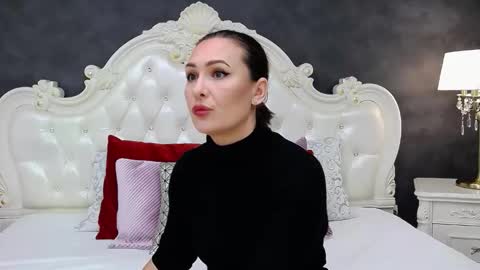 Krissy online show from December 5, 2025, 8:45 am