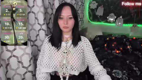 Snapshot of eliseroyalty chatting on October 23, 2025, 12:04 pm EliseRoyalty online show from October 23, 2025, 12:04 pm