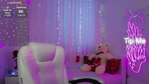 Eliss online show from January 12, 2026, 9:47 am