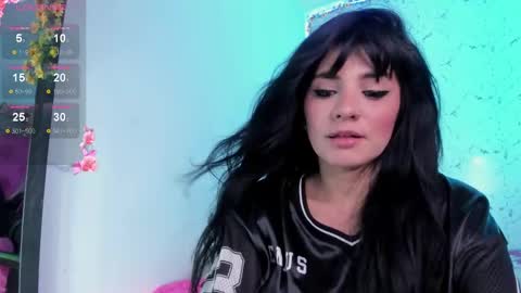 E L I S S A online show from September 24, 2025, 2:37 am