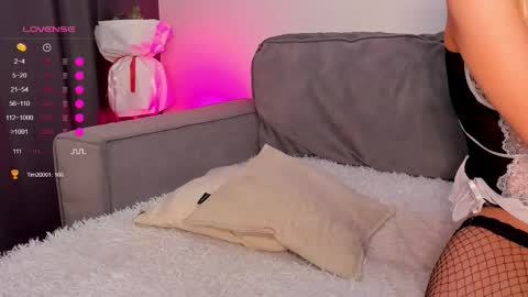 Eliss  online show from March 10, 2026, 7:13 am