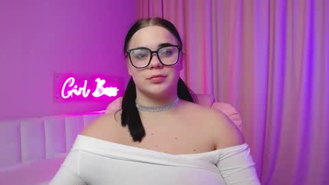 ElissStoun online show from February 4, 2025, 8:17 pm