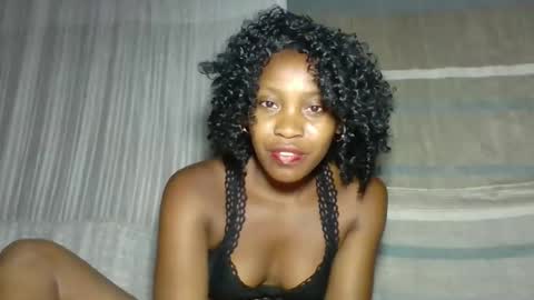 elita12010 online show from April 4, 2026, 11:46 pm