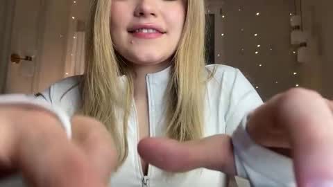 Stephanie online show from January 17, 2026, 4:54 pm