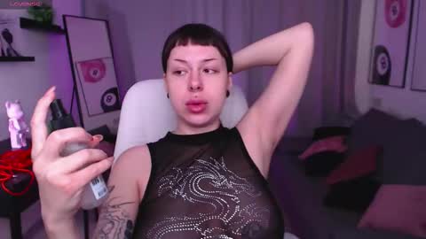 Ari online show from February 26, 2026, 8:02 am