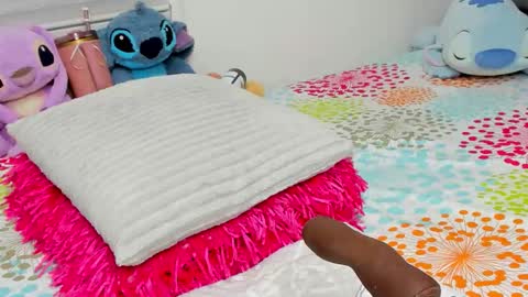 ELIZA online show from December 18, 2025, 3:12 am