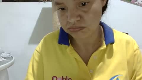 Elizabeth Martinez  online show from March 3, 2025, 6:44 pm