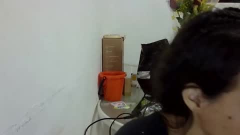 Elizabeth Martinez  online show from November 23, 2025, 5:24 pm