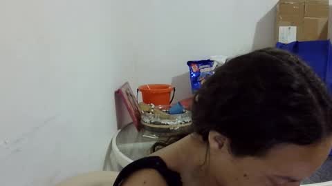 Snapshot of elizabeth_martinez_ chatting on February 18, 2026, 4:25 pm Elizabeth Martinez online show from February 18, 2026, 4:25 pm