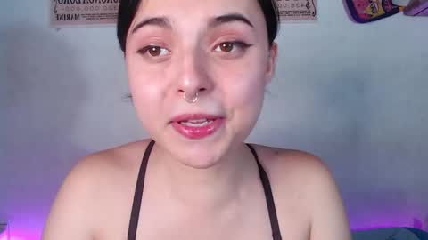 Elizabeth Taylor online show from December 21, 2024, 10:08 pm