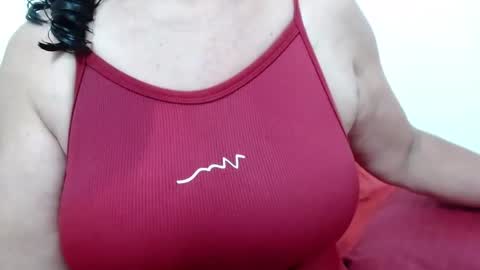 ElizabethMiler online show from April 24, 2026, 3:25 pm