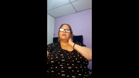 Snapshot of elizabethtaylor1 chatting on May 23, 2026, 10:41 am Elizabeth online show from May 23, 2026, 10:41 am