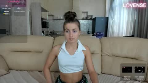 Eliz                               online show from March 4, 2025, 9:07 am