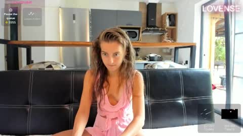 Eliz                               online show from May 29, 2026, 6:33 am