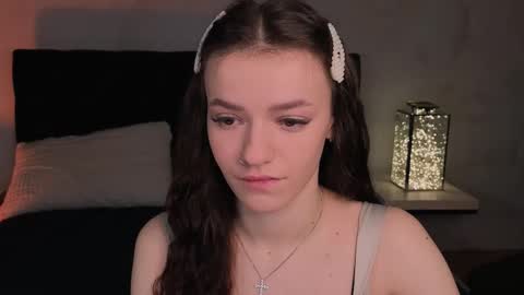 Snapshot of elizzza_ chatting on February 12, 2026, 5:13 am elizzza_ online show from February 12, 2026, 5:13 am