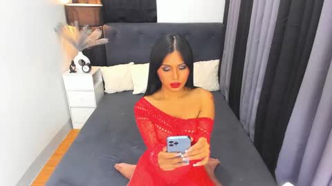 Ella online show from December 15, 2024, 8:30 am