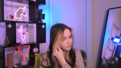 ella_coco online show from January 10, 2026, 6:37 am