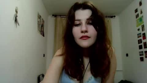 ella fr online show from November 6, 2025, 10:49 am