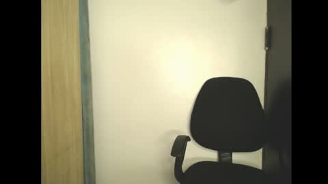 ella online show from May 9, 2026, 5:23 am