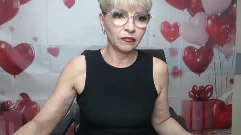 EllaBonito online show from April 10, 2026, 5:56 am