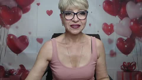 Snapshot of ellabonito chatting on May 14, 2026, 5:36 am EllaBonito online show from May 14, 2026, 5:36 am