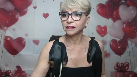 Snapshot of ellabonito chatting on May 16, 2026, 6:43 am EllaBonito online show from May 16, 2026, 6:43 am