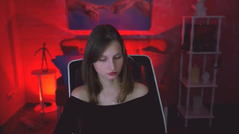 Snapshot of ellahorton chatting on November 18, 2025, 9:30 pm Ella online show from November 18, 2025, 9:30 pm