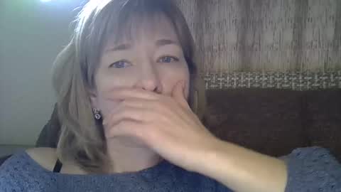 Snapshot of ellajohnsonx chatting on March 12, 2025, 5:17 pm ellajohnsonx online show from March 12, 2025, 5:17 pm