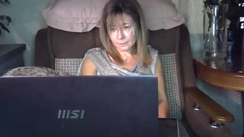 Snapshot of ellajohnsonx chatting on October 25, 2025, 11:51 am ellajohnsonx online show from October 25, 2025, 11:51 am