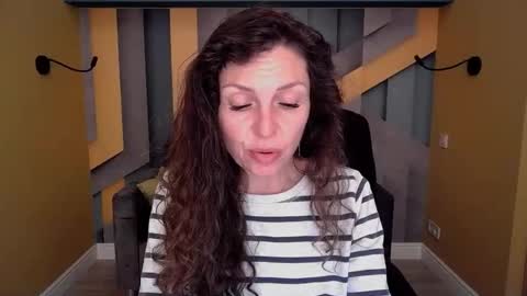 EllaLongs online show from April 11, 2026, 11:36 am