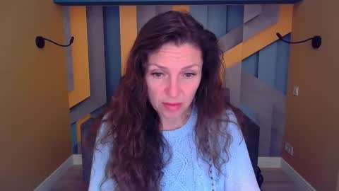 Snapshot of ellalongs chatting on May 4, 2026, 11:28 am EllaLongs online show from May 4, 2026, 11:28 am
