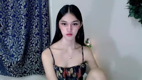 ELLA online show from October 17, 2025, 9:28 pm