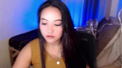 Snapshot of ellaminov chatting on December 18, 2025, 1:44 am Ella online show from December 18, 2025, 1:44 am