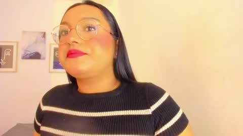 Ella online show from December 20, 2025, 12:01 pm