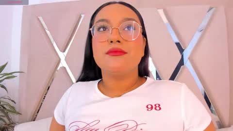 Snapshot of ellamontoya chatting on February 6, 2026, 12:08 pm Ella online show from February 6, 2026, 12:08 pm