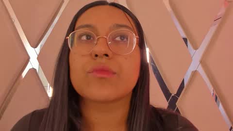 Snapshot of ellamontoya chatting on February 27, 2026, 11:10 am Ella online show from February 27, 2026, 11:10 am