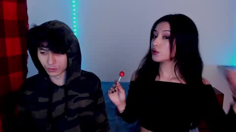 Snapshot of ellancain chatting on December 5, 2024, 8:33 pm Ella and Cain online show from December 5, 2024, 8:33 pm