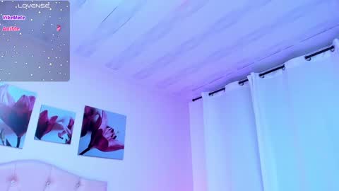 ellarosee_ online show from December 2, 2024, 11:07 pm